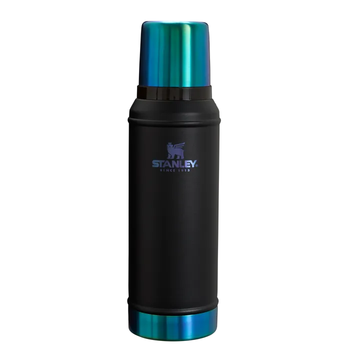 The Black Chroma Classic Legendary Bottle | 1.0 QT