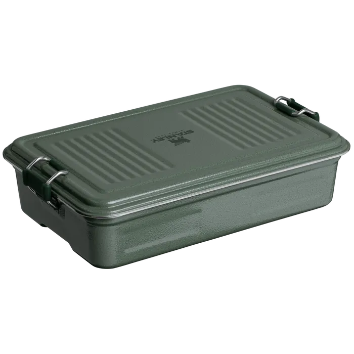 The Stanley Legendary Useful Box 2.1 QT In Hammertone Green